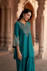 Jashn Bottle Green Embroidered Farshi Set, bottle green embroidered kurta with farshi and organza dupatta, image 4 of 11