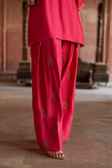 Jashn Hot Pink Embroidered Farshi Set, hot pink modal kurta with embroidered farshi and organza dupatta, image 7 of 10