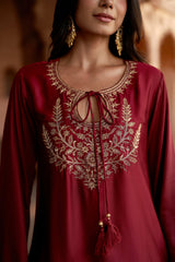 Jashn Maroon Embroidered Brocade Farshi Set, maroon embroidered kurta with brocade farshi and organza dupatta, image 4 of 12