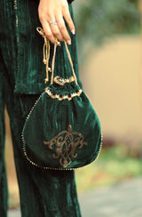 BOTTLE GREEN CRUSH SUIT WITH WOVEN CHANDERI DUPATTA