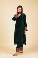 BOTTLE GREEN CRUSH SUIT WITH WOVEN CHANDERI DUPATTA