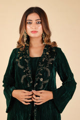 BOTTLE GREEN VELVET CAPE SET