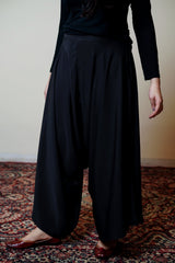 BLACK ASSYMETRICAL PANTS