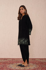 Black Velvet Thread Embroidery Set- Inching India