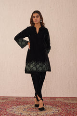 Black Velvet Thread Embroidery Set- Inching India