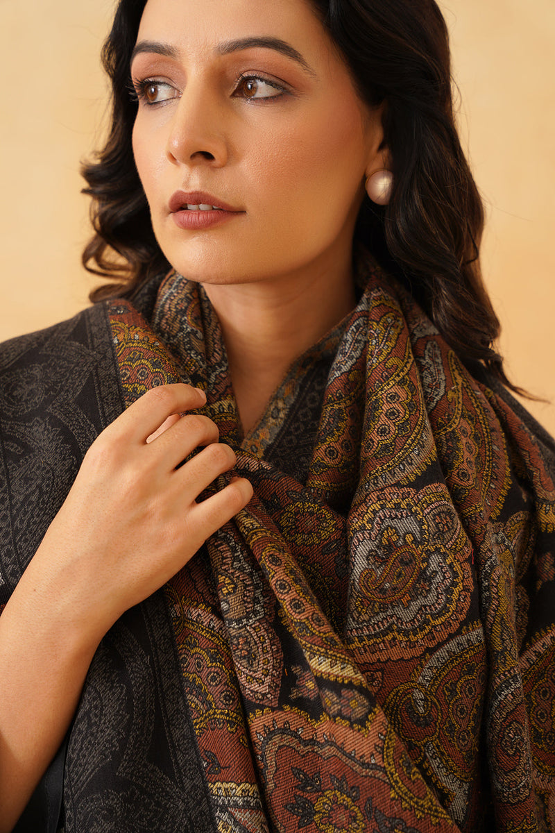 Black Tan Woven Shawls for Women Online