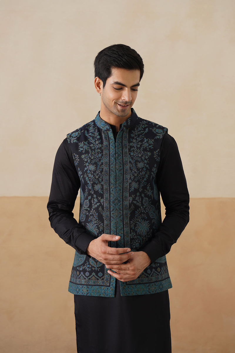 Midnight Kaani Jacquard Jacket with Kurta & Pant
