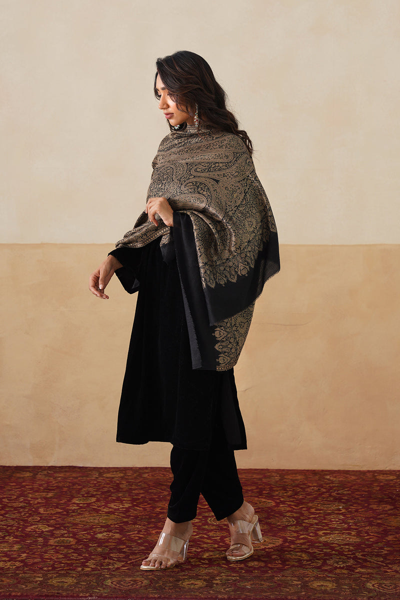 Black Gold Zari Paisley Stole For Women