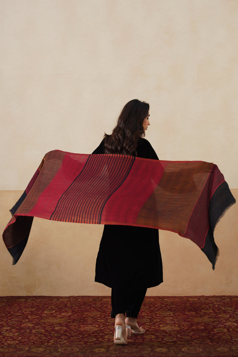 Deep Red–Copper Reversible Zari Stole For Women