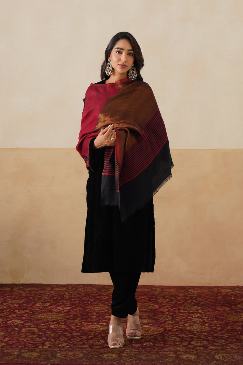 Deep Red–Copper Reversible Zari Stole For Women