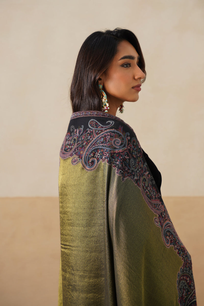 Antique Gold Paisley Drape