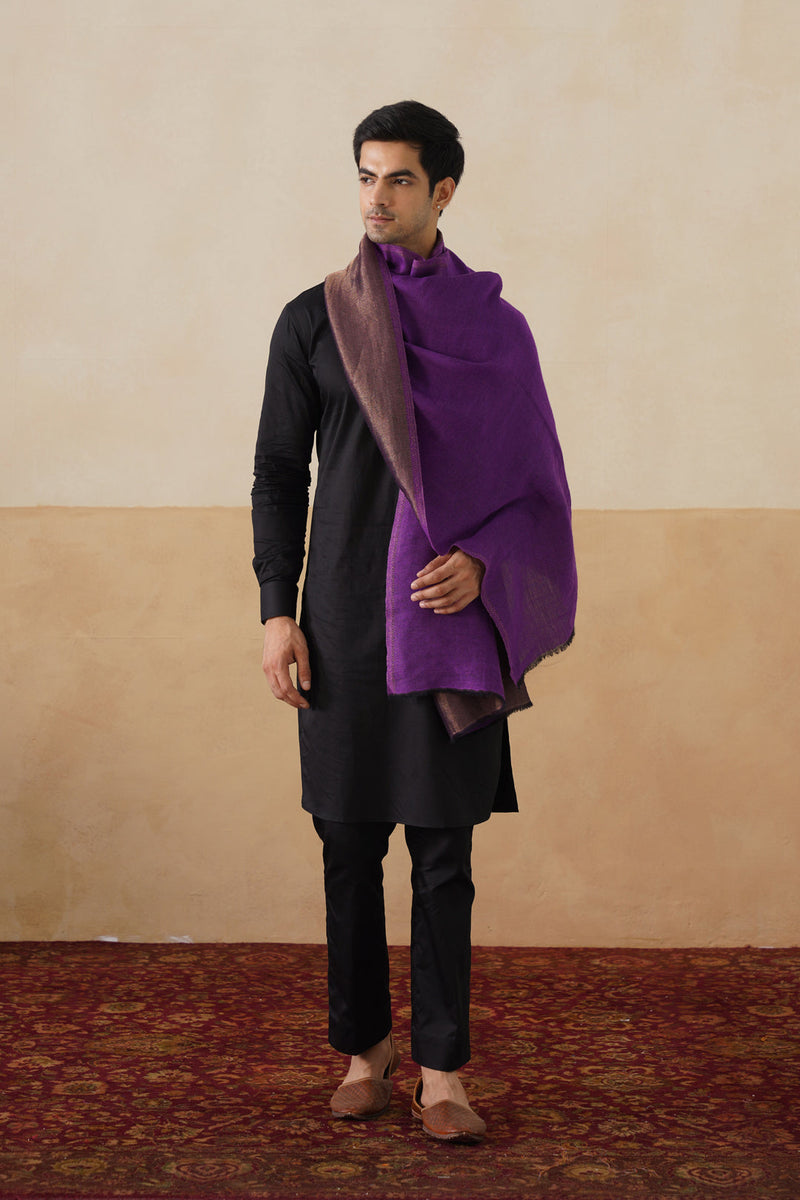 Royal wine with Antique Bronze Border