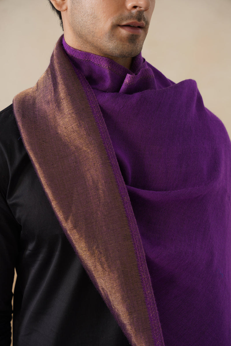 Royal wine with Antique Bronze Border