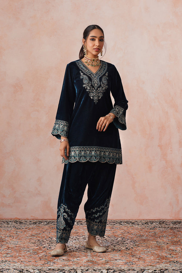 Aafreen Teal Blue Velvet Embroidered Set