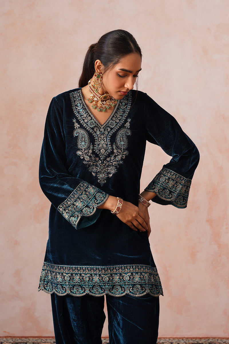 Aafreen Teal Blue Velvet Embroidered Set