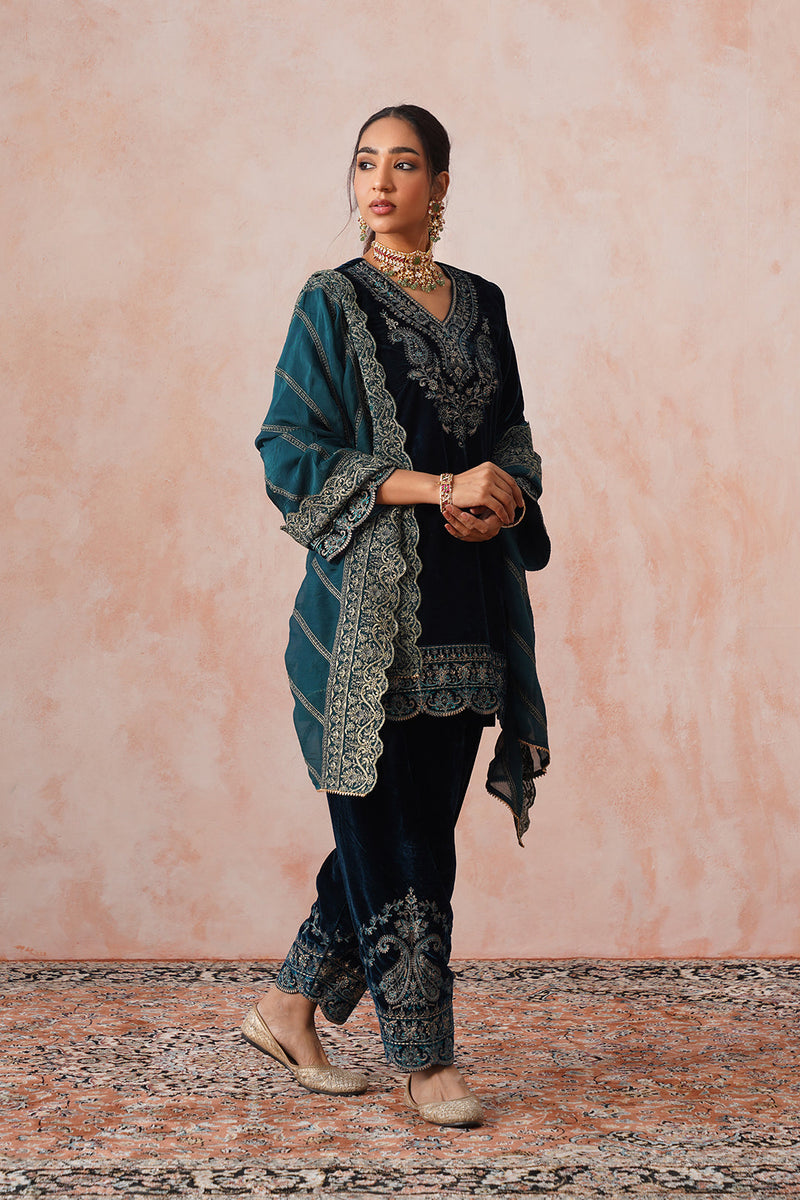 Aafreen Teal Blue Velvet Embroidered Set
