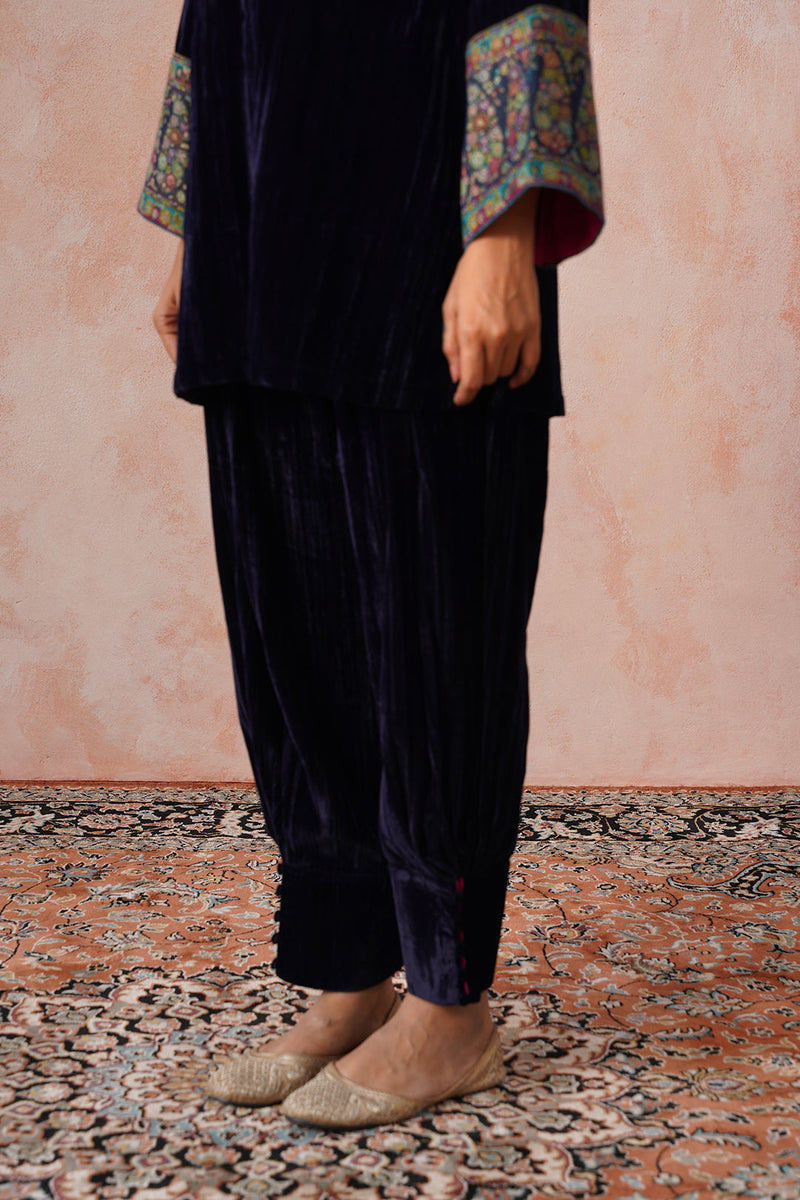 Navy Crush Velvet Suit with Kaani Zari Dupatta