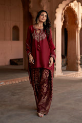 Jashn Maroon Embroidered Brocade Farshi Set, maroon embroidered kurta with brocade farshi and organza dupatta, image 3 of 12