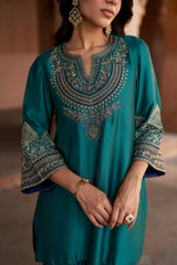 Jashn Bottle Green Embroidered Farshi Set, bottle green embroidered kurta with farshi and organza dupatta, image 10 of 11