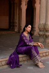 Jashn Wine Hand Embroidered Farshi Set, wine hand embroidered kurta with farshi and organza dupatta, image 12 of 13