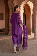 Jashn Wine Hand Embroidered Farshi Set, wine hand embroidered kurta with farshi and organza dupatta, image 10 of 13