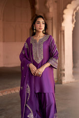 Jashn Wine Hand Embroidered Farshi Set, wine hand embroidered kurta with farshi and organza dupatta, image 5 of 13