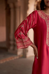 Jashn Rani Pink Zari Yoke Salwar Set, rani pink hand embroidered zari yoke kurta salwar with organza dupatta, image 9 of 12