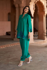 Jashn Emerald Cutwork Embroidered Co-ord Set, emerald modal tunic with dark blue cutwork embroidery and harem pants, image 4 of 5
