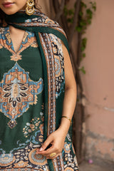 Ziya Halter Emerald Print Hand-Embellished Set