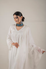 Cream Embroidered Suit Set with Organza Dupatta
