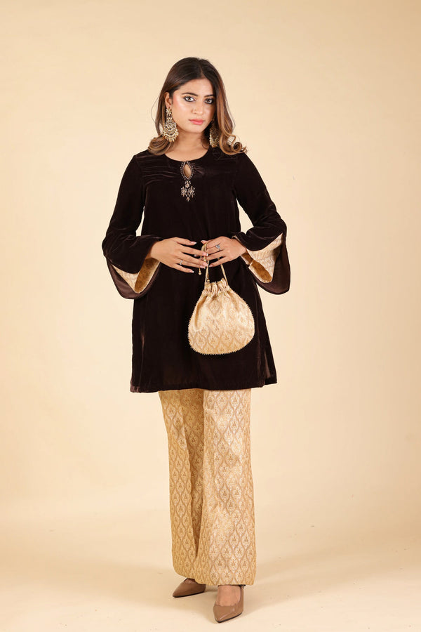 BROWN EMBROIDERED TOP WITH BROCADE PANTSUITS