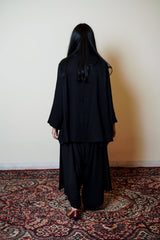 BLACK FLOWY WARM CAPE SET